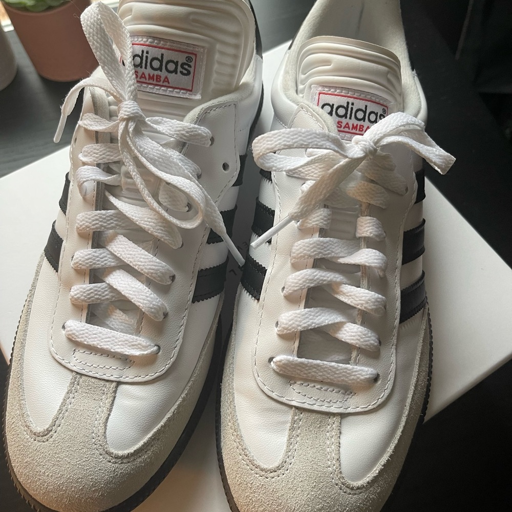 Adidas Samba | Men’s Size 7.5